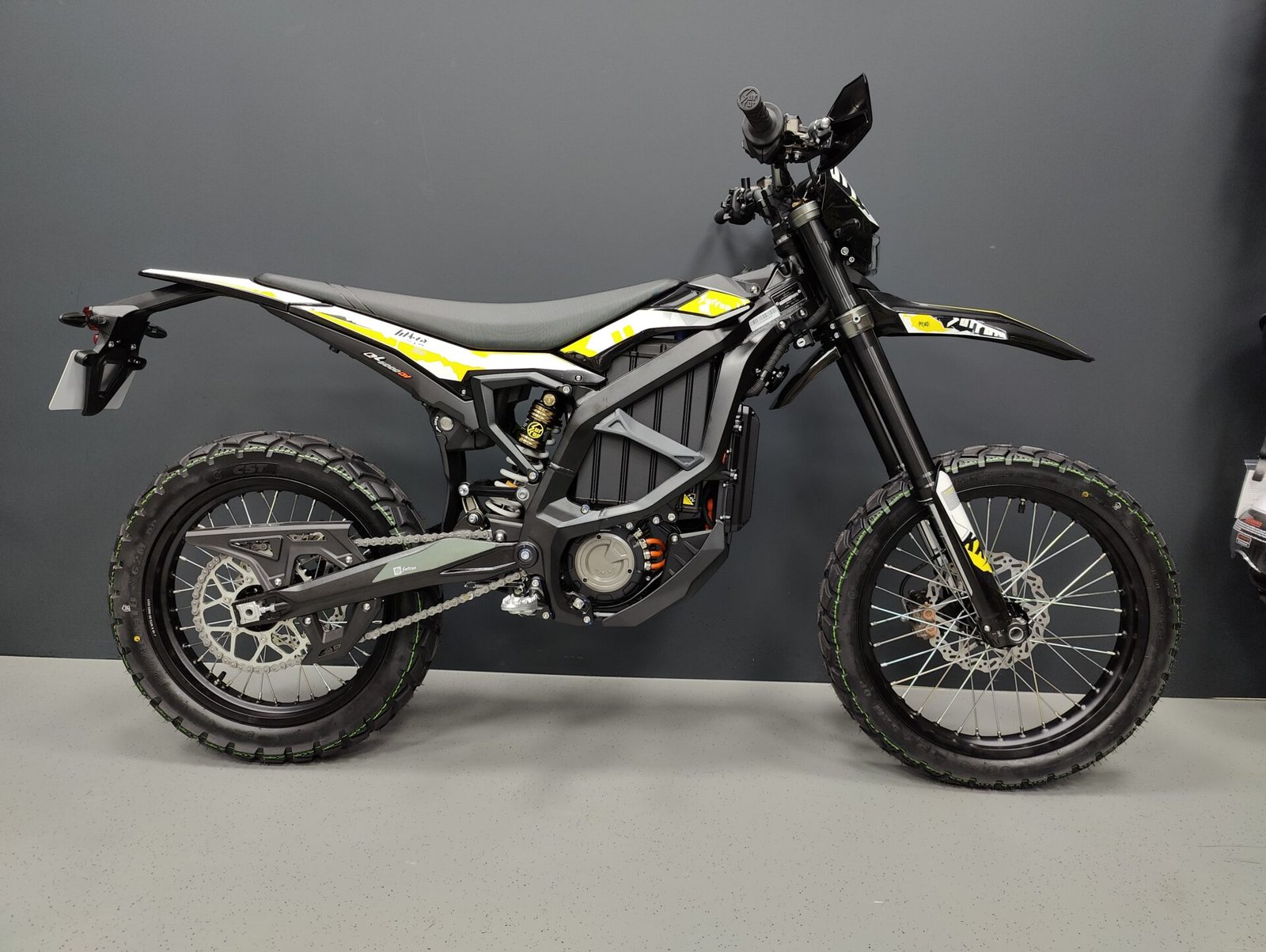 SURRON ULTRA BEE 2026